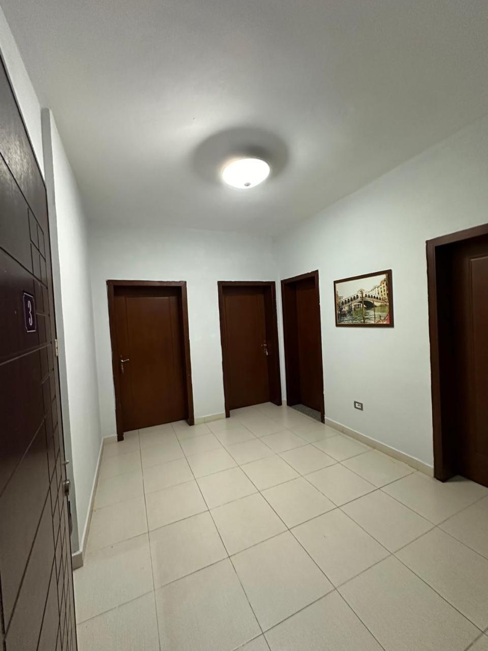 Host Apartments Shkodër Extérieur photo