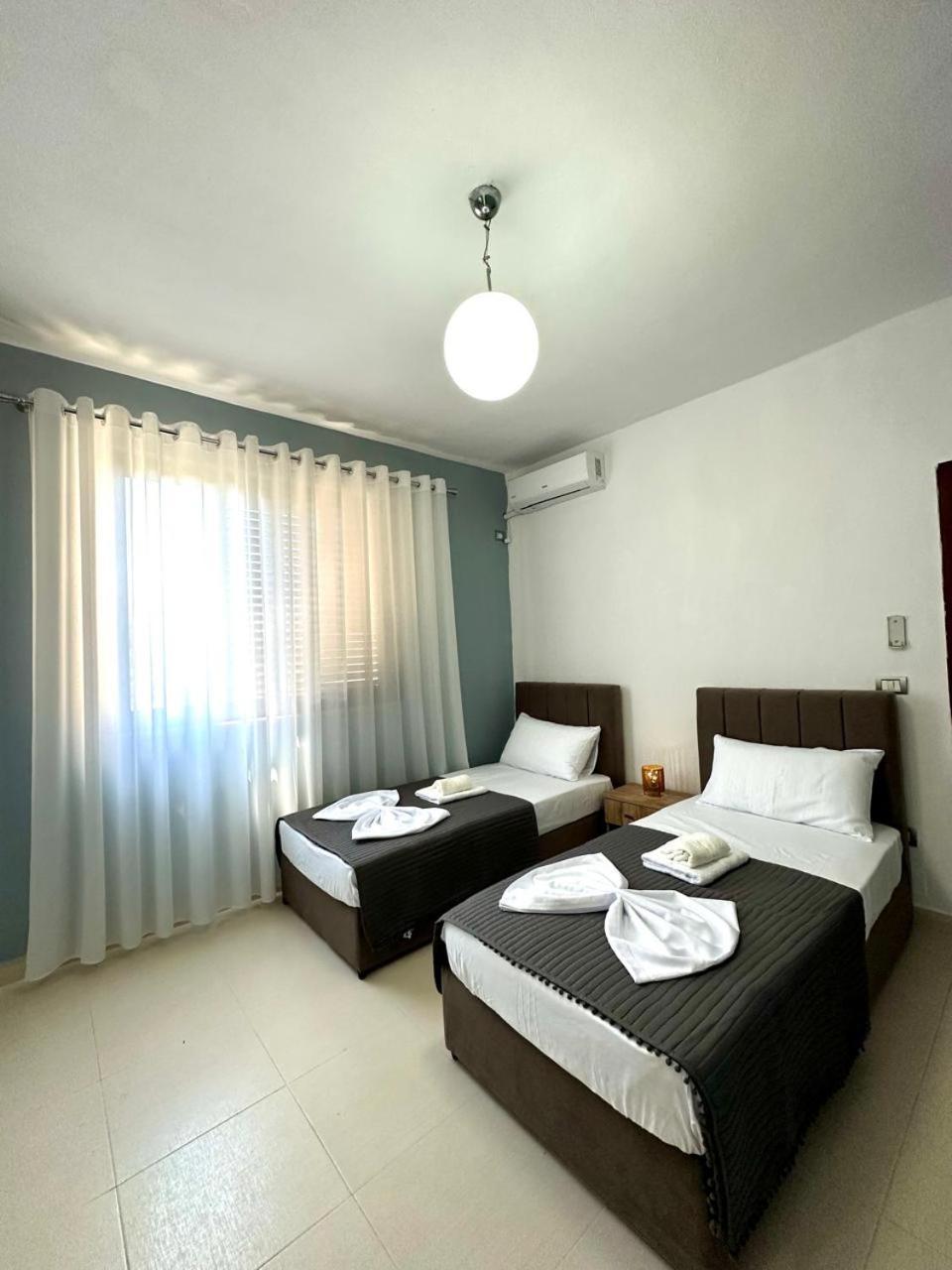 Host Apartments Shkodër Extérieur photo